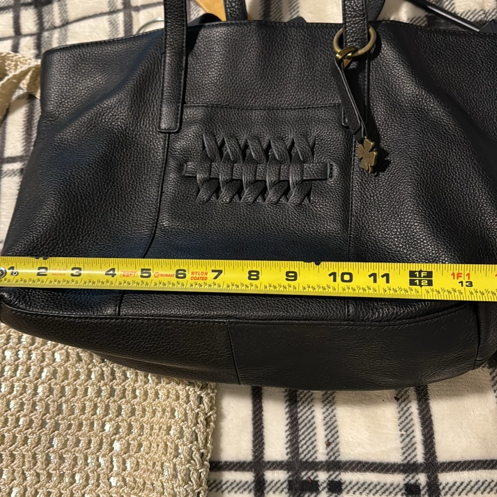 tote - Picture 3 of 6